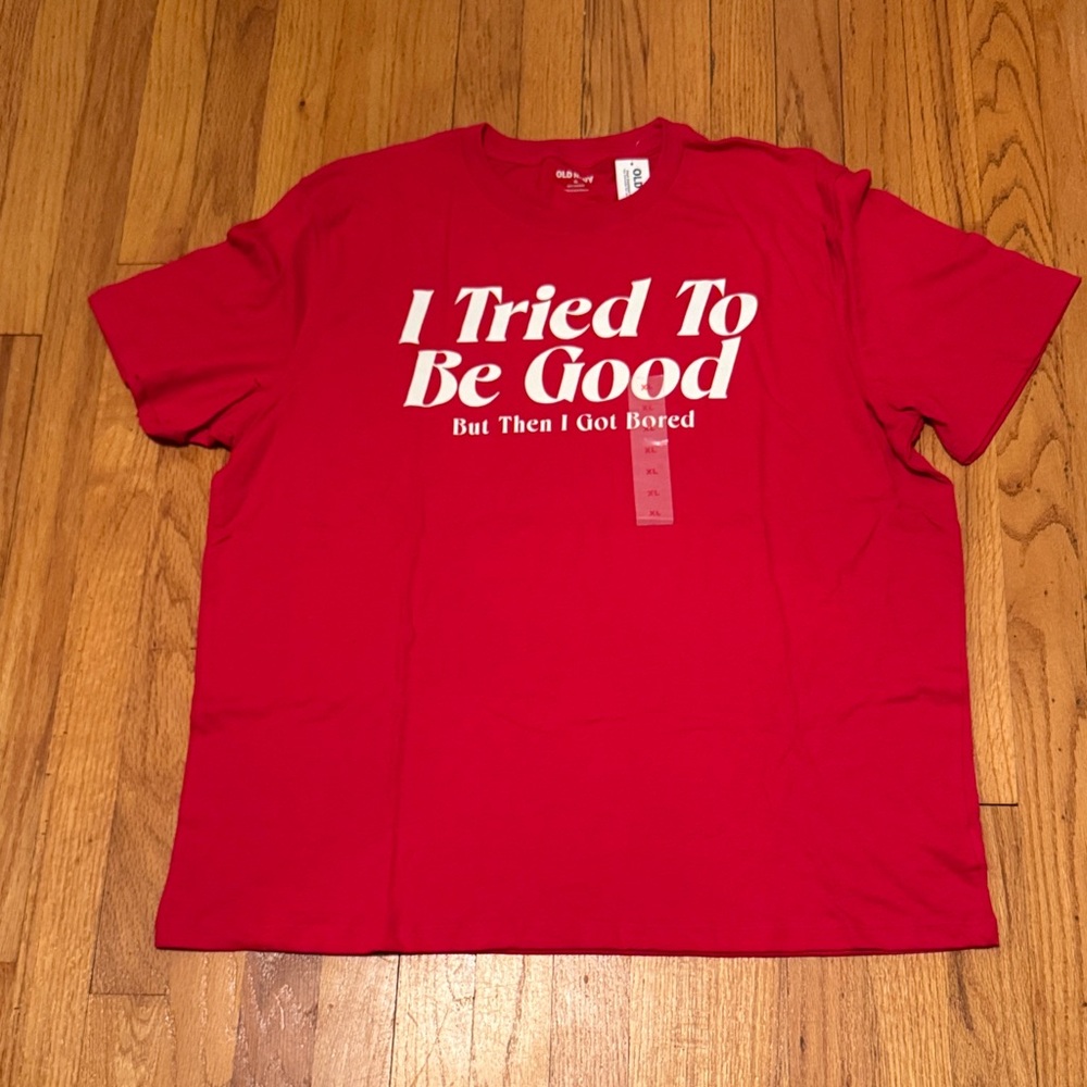 Old Navy Men’s Red Short Sleeve Christmas Tee